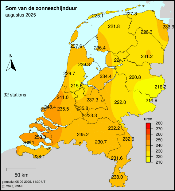 Kaart van Nederland in augustus 2025, met de zonuren per regio.