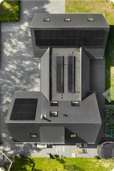 zonnepanelen gekocht voor op een plat en schuin dak