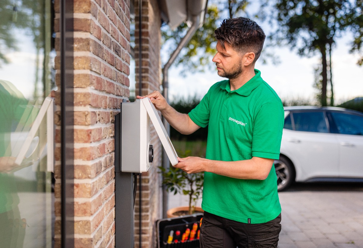 Zonder eigen oprit wil een op drie Nederlanders niet elektrisch rijden